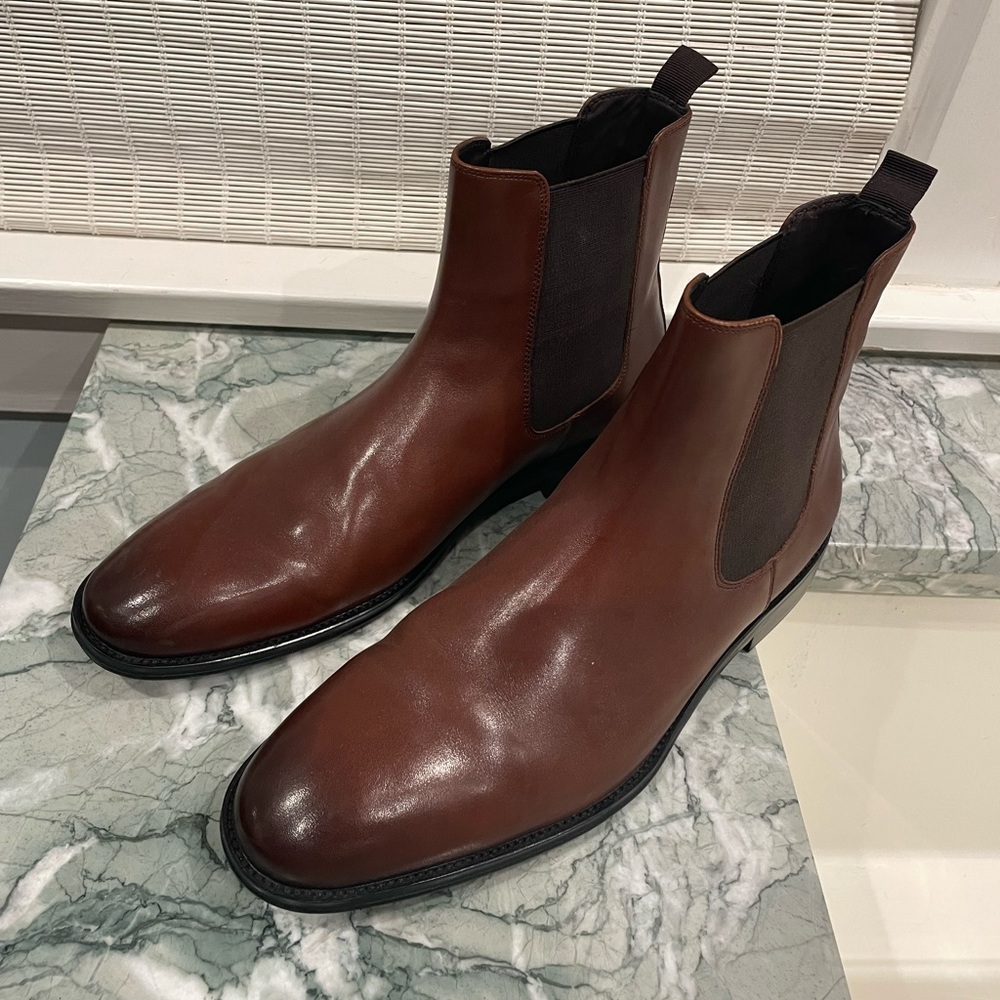 Steve Madden brown boots size 11